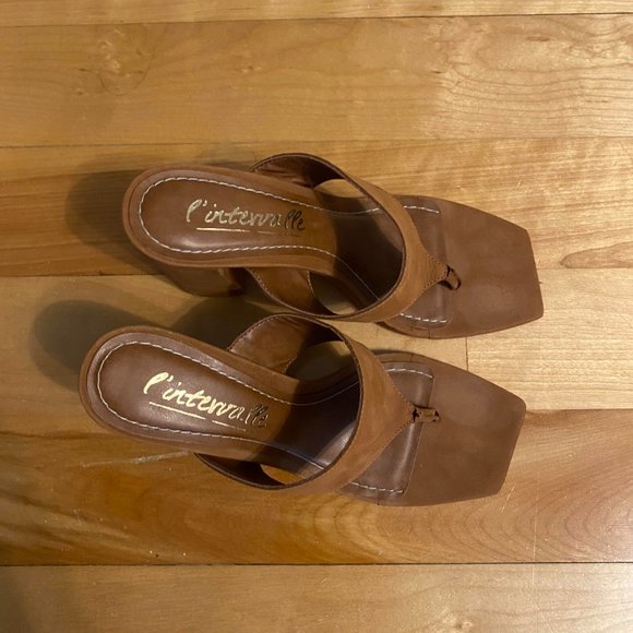 Intervalle Tan Heels - Picture 2 of 4